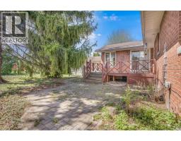 120 Churchill STREET - 15