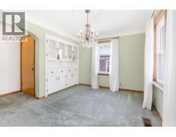 120 Churchill STREET - 3