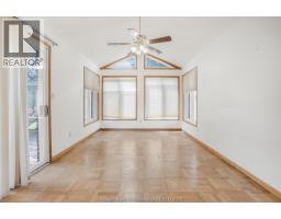 120 Churchill STREET - 6