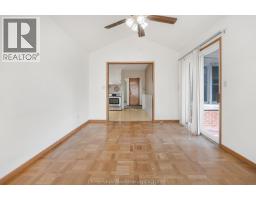 120 Churchill STREET - 7