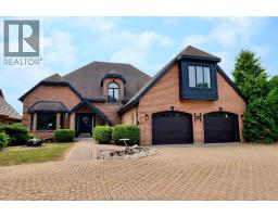 932 GRAND AVENUE West - 1