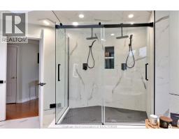 932 GRAND AVENUE West - 38