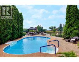 932 GRAND AVENUE West - 7