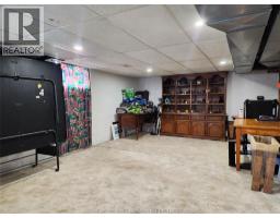 175 Wellington STREET - 26