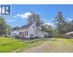 4 Oak Street, MLS 25025312