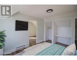 61 Park AVENUE West - 14