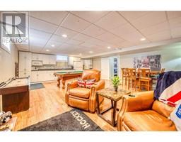 2 Picadilly COURT - 24