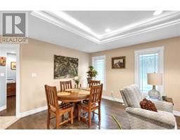 484 TWEEDSMUIR AVENUE West - 23