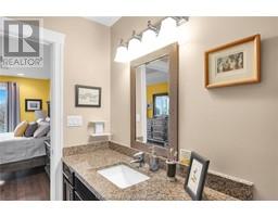 484 TWEEDSMUIR AVENUE West - 33