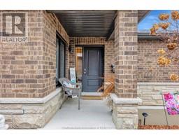 484 TWEEDSMUIR AVENUE West - 6