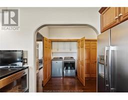 22334 CHARING CROSS ROAD - 29