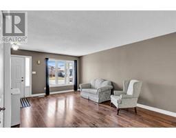 151 Bristol DRIVE - 17
