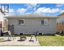 151 Bristol DRIVE - 9