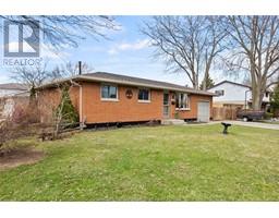 135 Berry STREET - 3