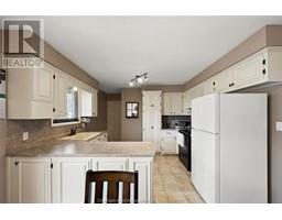 135 Berry STREET - 34