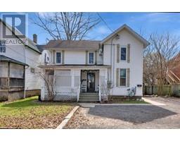 176 SELKIRK STREET - 1