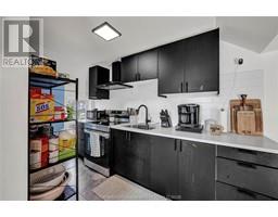 176 SELKIRK STREET - 9