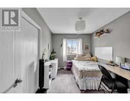 26 RIVERVIEW DRIVE - 28