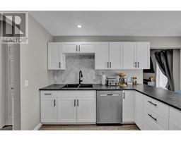 26 RIVERVIEW DRIVE - 9