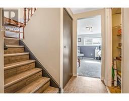 12 Goldpark ROAD - 18