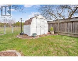 12 Goldpark ROAD - 31