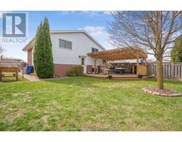 12 Goldpark ROAD - 33