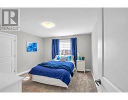 62 MOONSTONE CRESCENT - 22