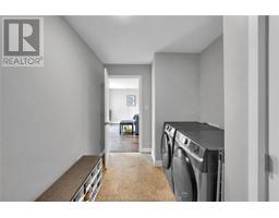 62 MOONSTONE CRESCENT - 26