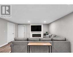 62 MOONSTONE CRESCENT - 31