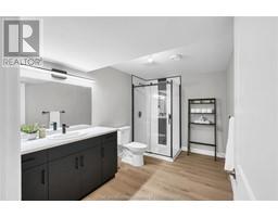 62 MOONSTONE CRESCENT - 38