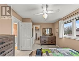 212 Norway Maple DRIVE - 47