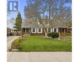 75 Sunnyside AVENUE - 1