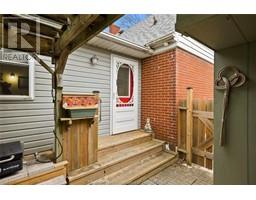 75 Sunnyside AVENUE - 28