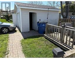 68 Sheldon AVENUE - 3