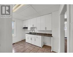 12 Gray STREET - 35
