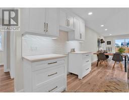 166 IRONWOOD TRAIL - 10