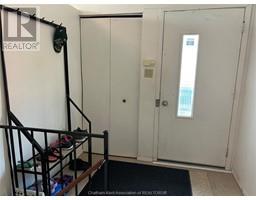 104 Randolph CRESCENT - 2