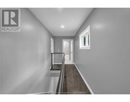 30 MCNAUGHTON AVENUE East - 27