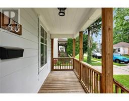 43 Patteson AVENUE - 4