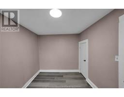 61 Baxter STREET - 14