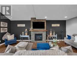 247 HUDSON DRIVE - 13