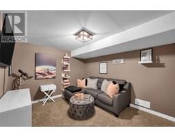 247 HUDSON DRIVE - 35
