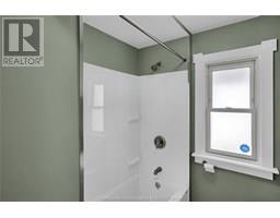 61 Sheldon AVENUE - 19