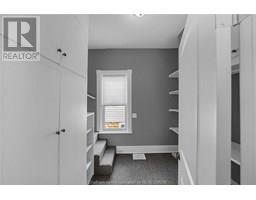 61 Sheldon AVENUE - 24