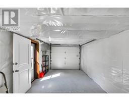61 Sheldon AVENUE - 35