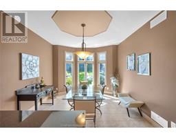 17 COURTYARD WALK - 22