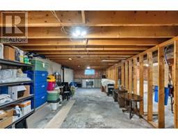 17 COURTYARD WALK - 35