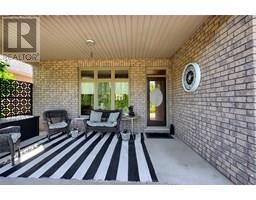 17 COURTYARD WALK - 39
