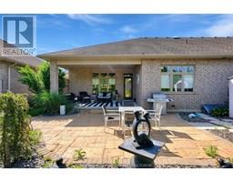 17 COURTYARD WALK - 42