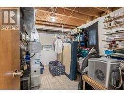 38 Irene CRESCENT - 27